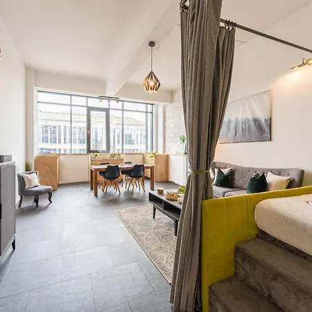 Heart Of Center With Ac/super Bright !! Apartment Budapest